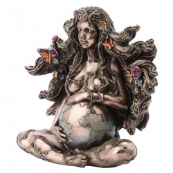 Gaia-madre tierra embarazada sentada  