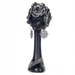 Figura cabeza africana rosas