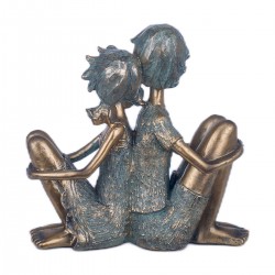 Figura pareja sentada