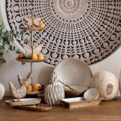 Frutero de tres pisos de madera