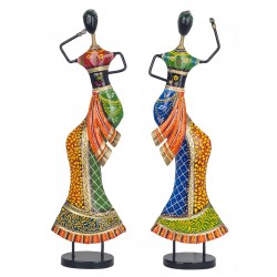 Figura etnica bailando 2 dif.